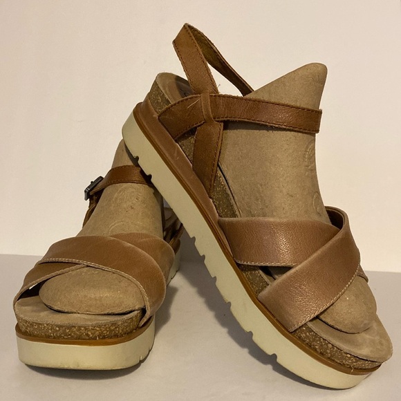 Josef Seibel Shoes - Josef Seibel Clea 10 Tan Platform Leather Sandals